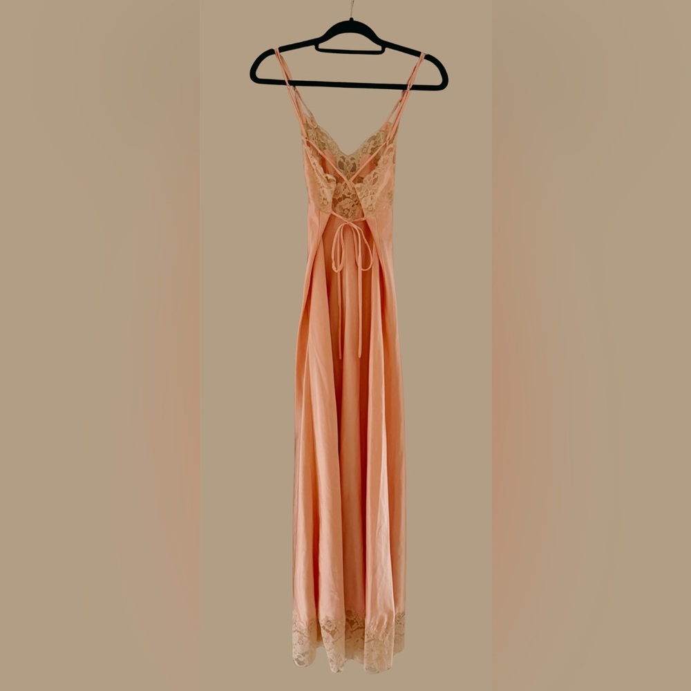 Elegant Vintage Peach Satin Lace Neiman Marcus Nightgown